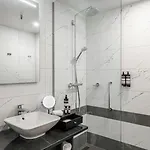 مونيت غاردن