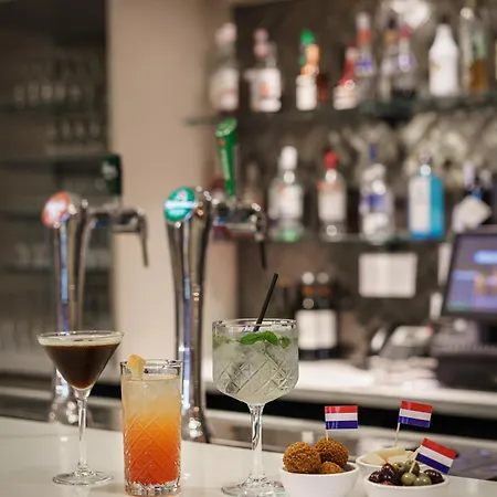 Hotel Monet Garden Amsterdam