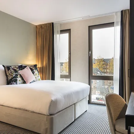 Monet Garden Hotel 4*