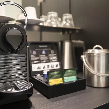 Hotel Monet Garden Amsterdam