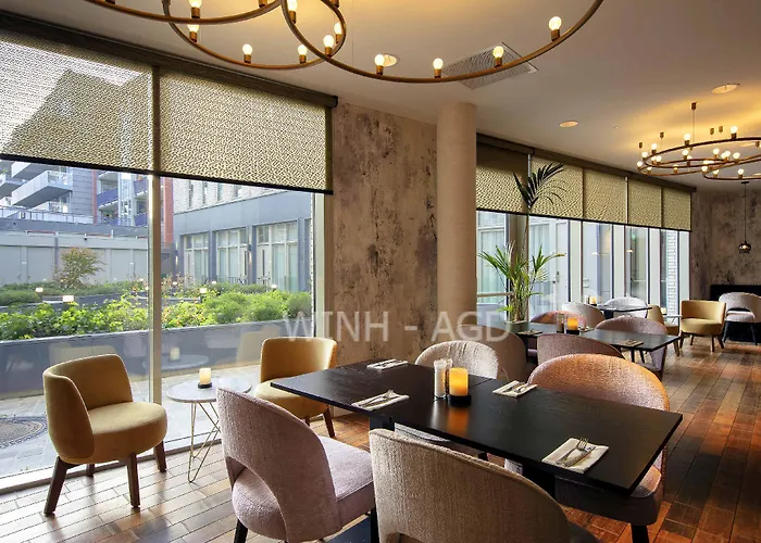 Monet Garden מלון