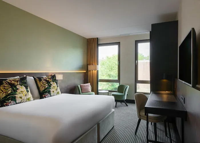 Hotel Monet Garden 4*