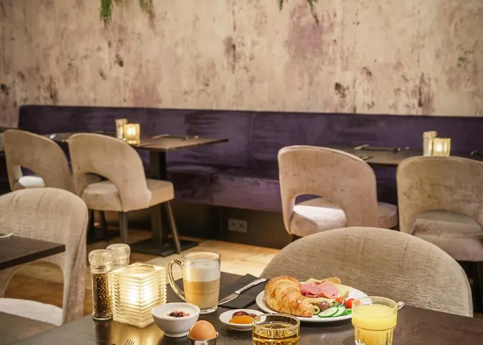 Monet Garden Hotel 4*