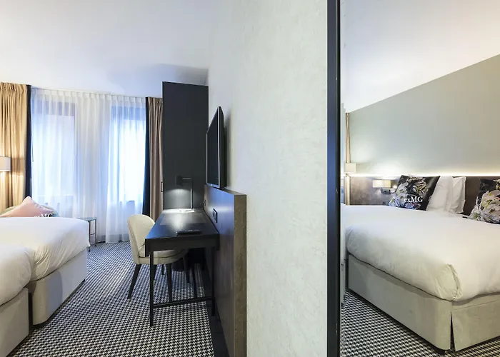 Monet Garden מלון