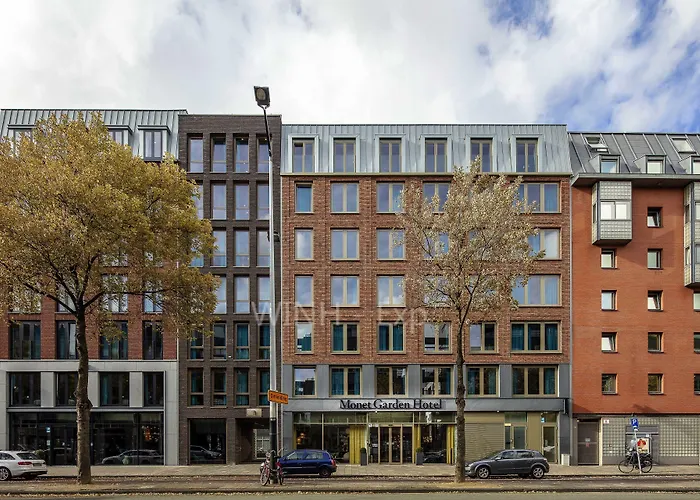 Hotel Monet Garden Amsterdam