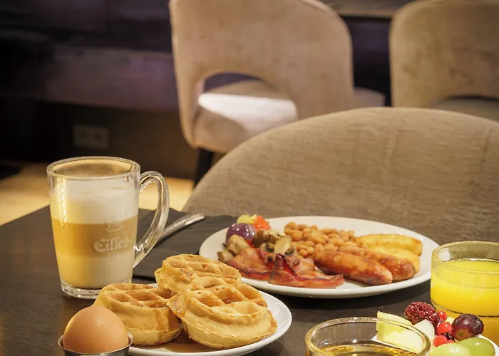 Hotel Monet Garden 4*