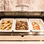 Monet Garden Otel 4*